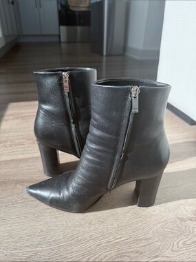 Marc Fisher Black Leather Pointed-Toe Ankle Boots with Side Zip